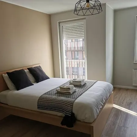 Apartamento Large Modern Flat Parkingterrace - 217 *